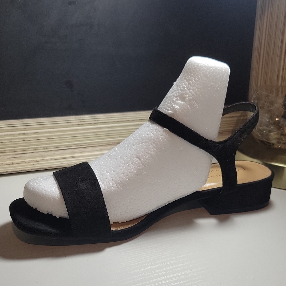 LC Lauren Conrad Black Women's Sandals